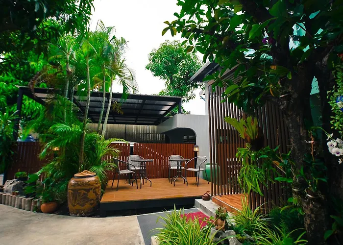 Bed Garden 26 Hostel กรุงเทพมหานคร